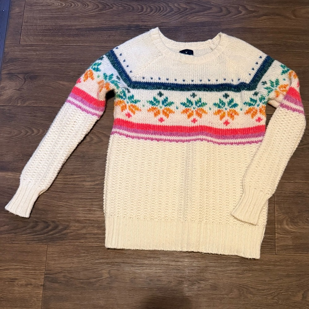 American Eagle Outfitters Cream Sweater with Colorful Pattern